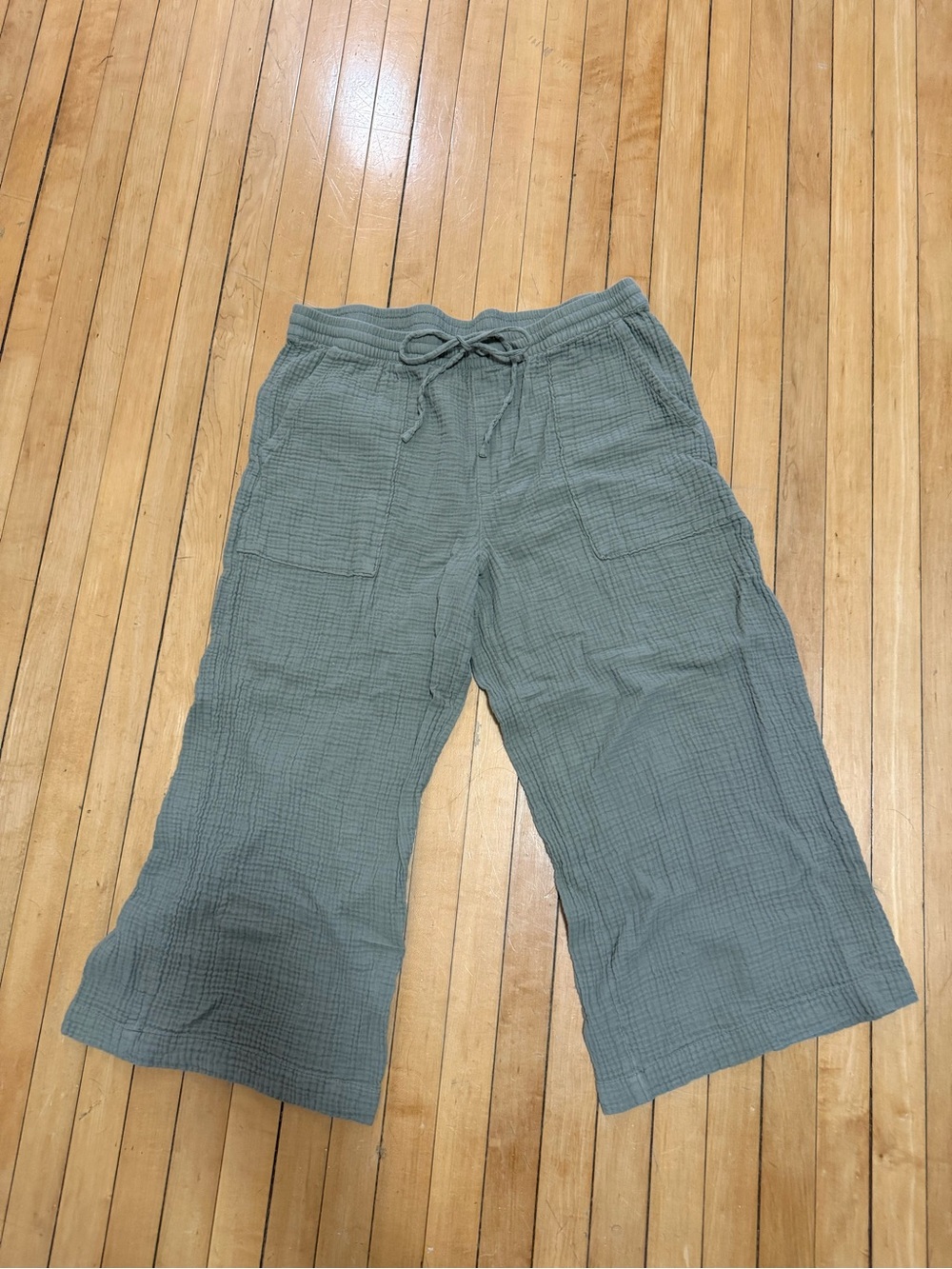 Universal Thread Sage Green Gauze Wide-Leg Drawstring Pants